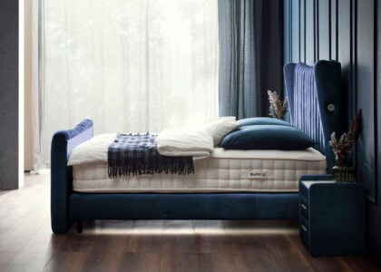 Luxus Boxsprıngbett Saılor ın Velvet Royalblau