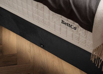 Luxus Boxsprıngbett Saılor ın Picasso Velourstoff Schwarz